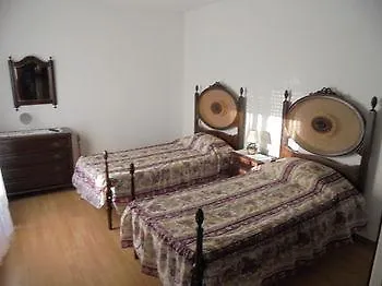 Lagos City Center Guest House & Hostel 2*,